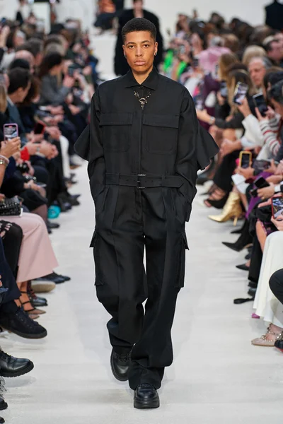 Look 35